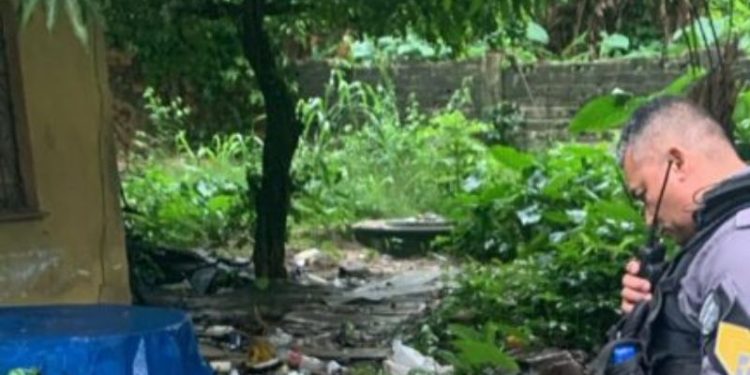 Vídeo: Mulher é encontrada m0rta em colchão e sem roupas na Zona Leste de Manaus