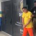 Vídeo: professor suspeito de estupr0 contra 17 alunos em Manaus se cala na delegacia