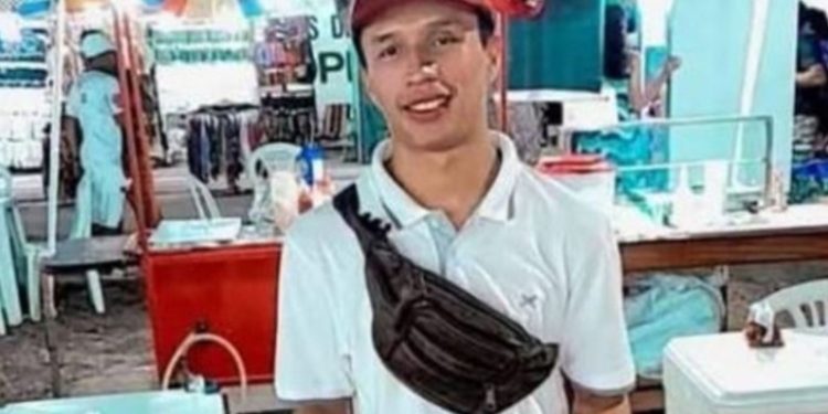 Jovem é m0rto com 11 fac@das em praia no Amazonas