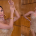 Vídeo: Cheia de roxos, Isabelle Nogueira passa perrengue em minidesfile da Grande Rio
