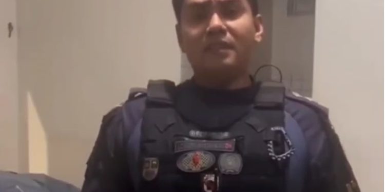 Vídeo: policial do Amazonas comemora m0rte de estuprad0r: ‘pedra fria para ele’