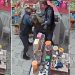 Vídeo: PM rebate comerciante algemado em Manaus e diz que ele é um traficante 