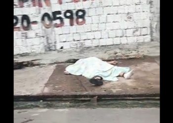 Vídeo: morador da Zona Oeste de Manaus é m0rto a facadas neste domingo