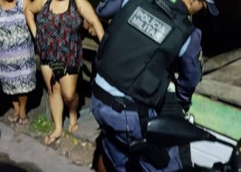 Vídeo: Moradores de Maués fazem justiça com as próprias mãos e deixam ass4lt4nte fer1d0