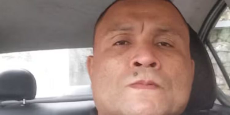 Filha assiste o pai policial sendo m0rt0 a t1r0s ao reagir assalto; ela foi atingid4