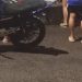 Ao chegar no local da entrega, motoboy leva 12 t1r0s no Parque Dez