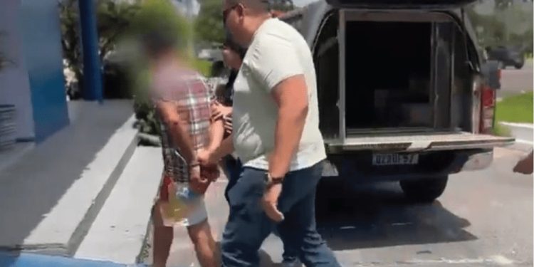 Procurado desde 2011 por tentar m@tar a esposa com t!r0 no rosto é preso em Manaus