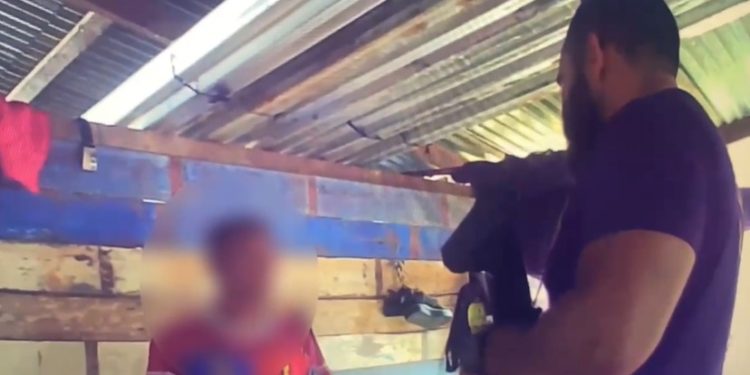 Vídeo: aluna de 15 anos desmaia na escola e polícia descobre três estupr0s no Amazonas