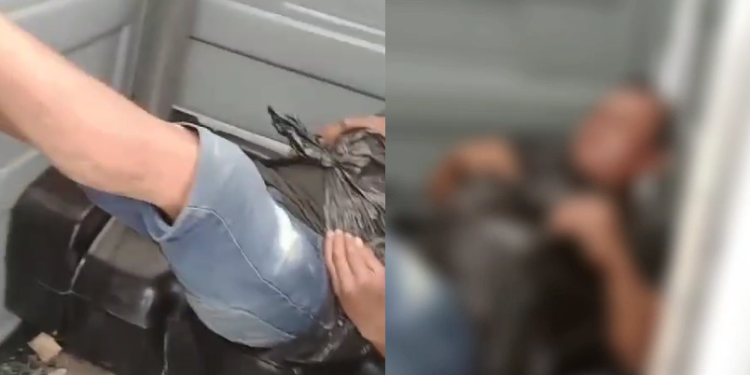 ‘Levanta daí cabra’: Homem é encontrado dormindo em banheiro químico após Réveillon em Manaus; veja