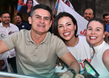 Dona de loja chique no Vieiralves que monta looks da esposa de David Almeida ganha cargo de R$ 19 mil