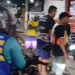 Vídeo: Motorista passa ‘chutad0’ e atr0pela casal na rua do Fuxico