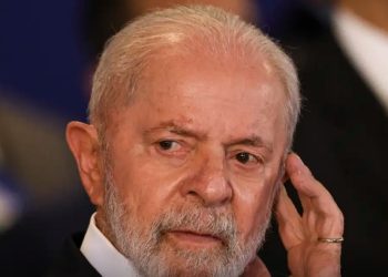 Urgente: pressão popular obriga Lula a desistir de fiscalizar o pix do povo