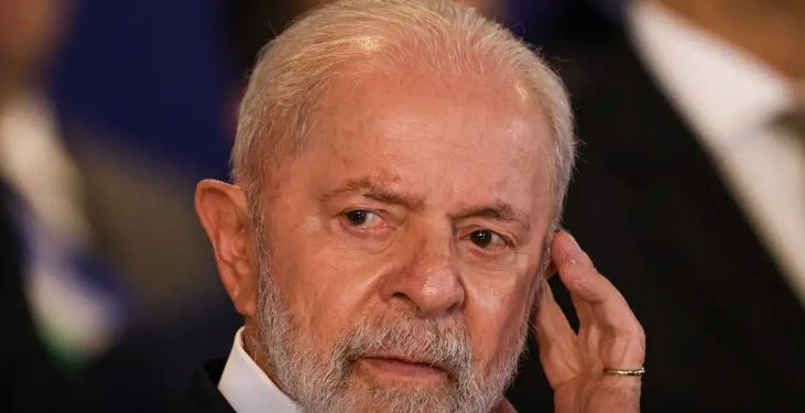 Urgente: pressão popular obriga Lula a desistir de fiscalizar o pix do povo