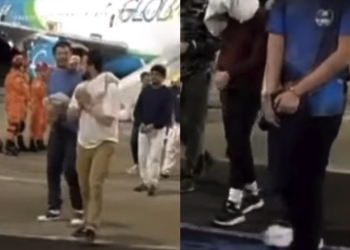 Governo determina que FAB leve brasileiros até MG após eles chegarem algemados em Manaus