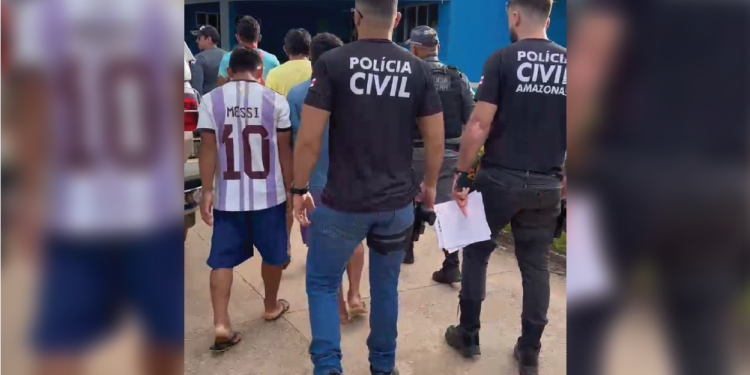 Família é pr3s@ após m@tar a t1r0s homem em discussã0 no interior do Amazonas