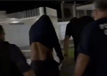 Vídeo: blindados são presos por homicídi0 e des0va de c0rpo na vala no Amazonas 