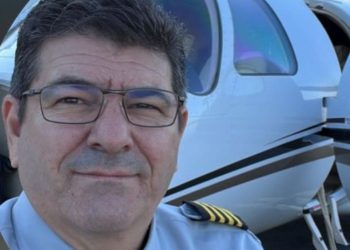 Piloto morre após queda de avião no meio da rua e mais quatro pessoas ficam f3r1das