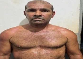 Veja quem é o homem que soc0u a esposa e depois mat0u o gari em Manaus