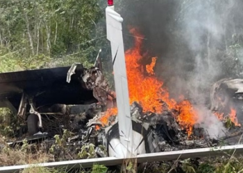 Piloto foge e incendeia avião com meia tonelada de dr0ga em Manacapuru