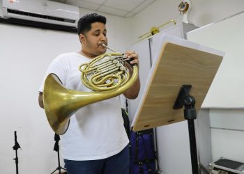 Curso de extensão em Harmonia e Improvisação na Música Popular: UEA abre inscrições para 40 vagas