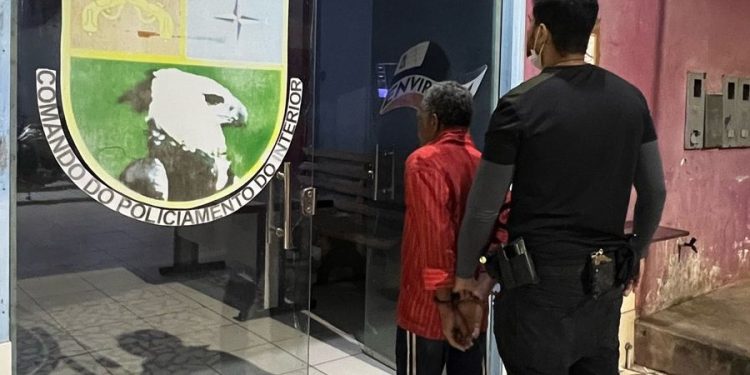 Depois de tentar várias vezes, id0s0 e$tupr@ vizinha de 11 anos e vai pres0 no interior do Amazonas