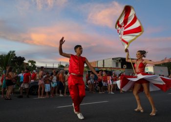 Escolas de samba de Manaus intensificam ensaios no último final de semana antes do Carnaval