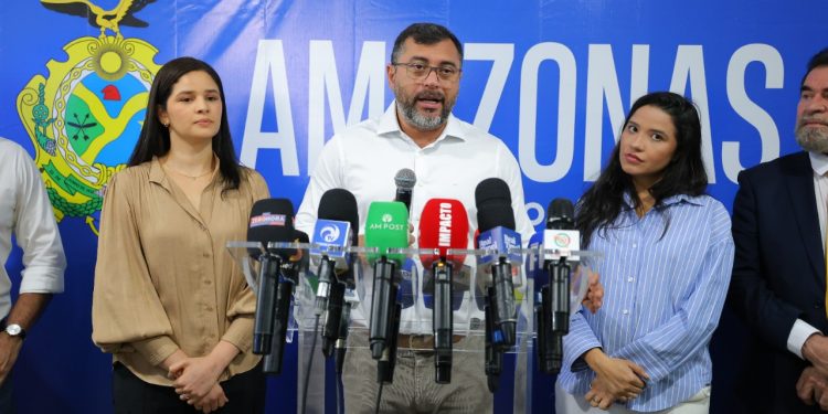 Wilson Lima vistoria obra de Caic e anuncia entrega de mais duas unidades revitalizadas