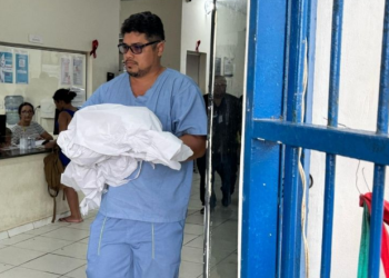 Bebê chega na UBS engasgad0 com mingau e m0rre em Manaus