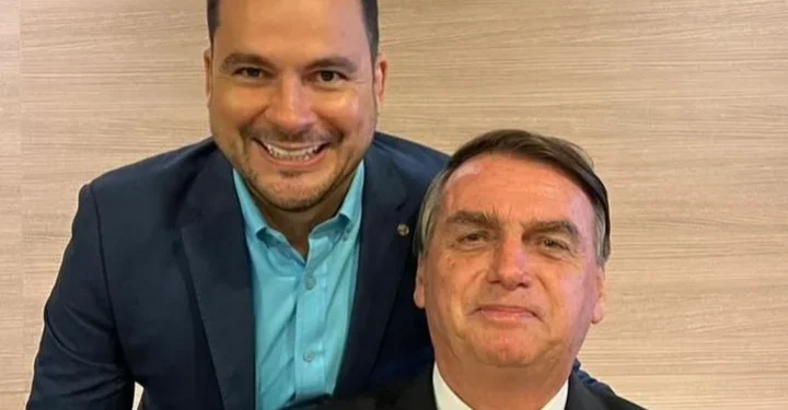 Vídeo: Bolsonaro diz que Capitão Alberto Neto é seu candidato ao Senado no Amazonas