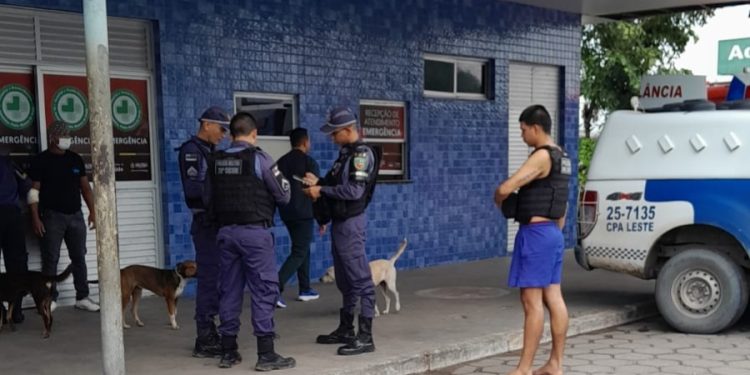 Criminosos invadem casa de PM que acabou de passar em concurso em Manaus; um deles é m0rt0
