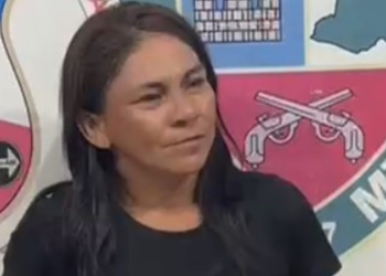 Vídeo: Mulher é pr3sa por m@tar a rival em Coari e diz à polícia que faria tudo de novo