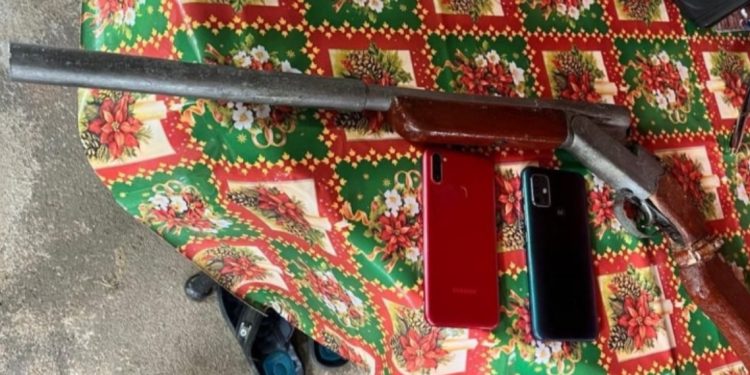 Polícia apreende aluna de 13 anos que planejou ataque com muitos m0rtos em escola do Amazonas