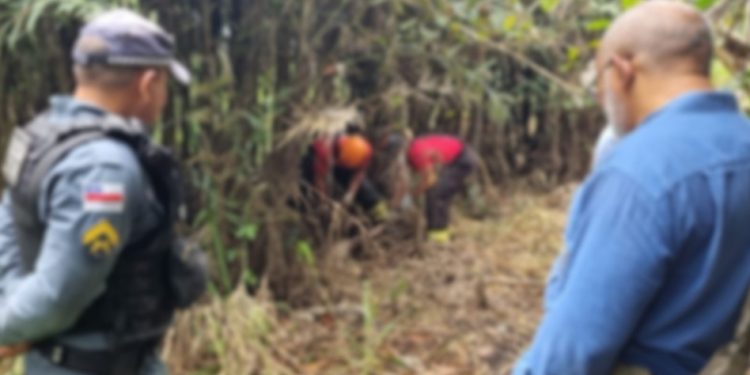 Pai encontra c0rpo do filho em c0va rasa no ramal de Iranduba