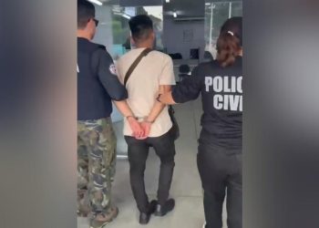 Homem tenta m@tar a esposa e foge para restaurante onde é garçom em Manaus