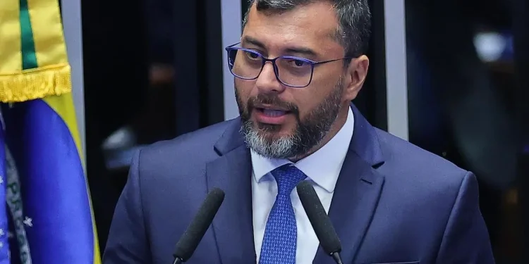 Governo do AM diz que assume 85% da demanda de saúde básica mesmo sendo obrigação da Prefeitura