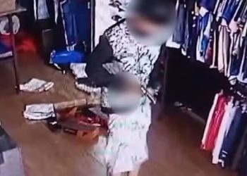 Vídeo: Assaltante atrapalhado at!ra na própria perna após colocar arm4 na cintura