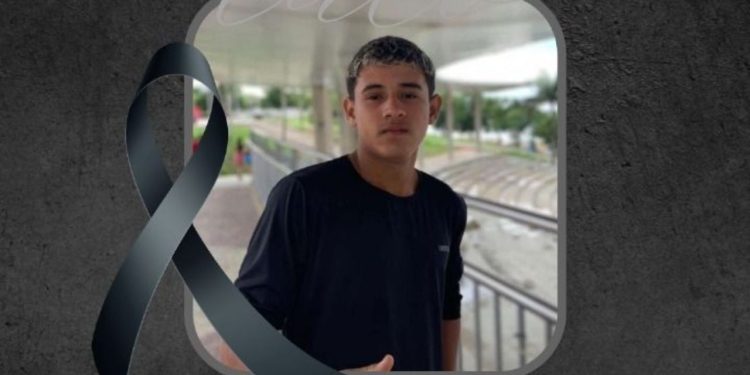 M0rre menino de 17 anos que c0lidiu moto contra caminhão em Careiro da Várzea