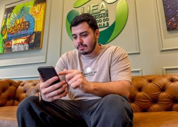 App do Pré-Vest UEA: nova versão realiza simulados para testar conhecimento dos vestibulandos