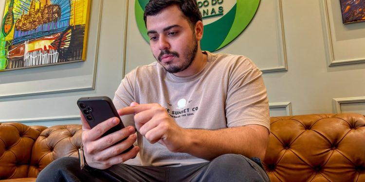 App do Pré-Vest UEA: nova versão realiza simulados para testar conhecimento dos vestibulandos