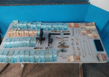 No interior do AM, criminosos rendem gerente de banco e família e dois band1d0s m0rr3m ao reagir