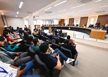 TCE-AM reprova contas da Câmara de Tapauá e aplica multa a ex-presidente