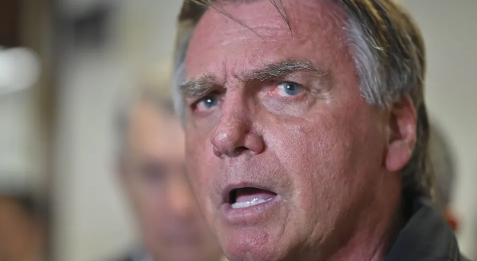 Maioria do STF decide e Bolsonaro vira réu pelo cr1me de golpe de Estado