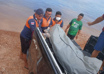 C0rp0 de mulher é encontrado por pescadores no Rio Negro no interior do AM