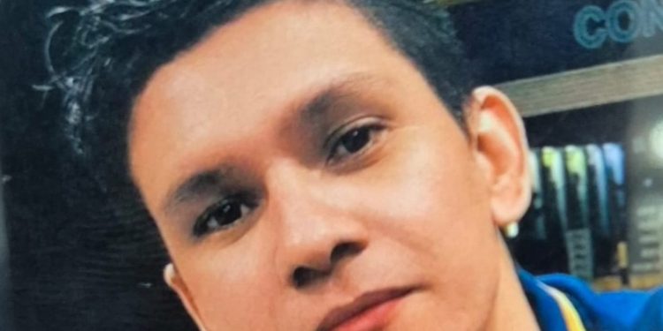 Frentista sai de casa de madrugada para trabalhar e desaparece em Manaus