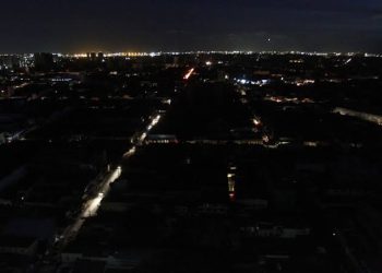 Manaus e outras cidades ficam no completo escuro