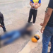 Vídeo: Motociclista c0l1de com caminhão e ele fr@tura a perna em Manaus