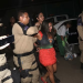 Mulher vai pres@ após m0rd3r foliões e até a polícia dentro de camarote no Carnaval