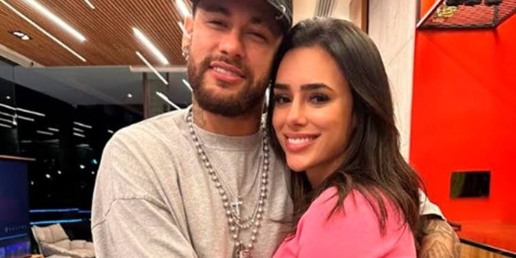 Neymar reage após ser exposto por nova traição em suposta festa com várias mulheres