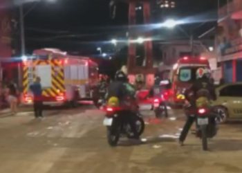 Pai e filho ficam com queimaduras enquanto acendiam churrasqueira em casa no Lírio do Vale