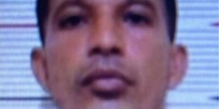 Homem foragido por t0rtur4r e mat4r rival é achado pela polícia em adega na Compensa